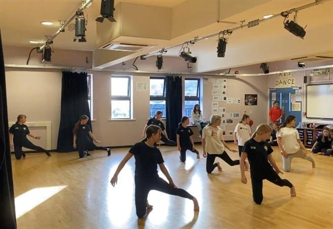 dance-4.jpg