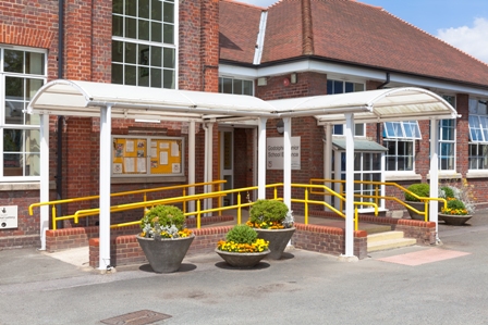 Picture of the schoo l.jpg