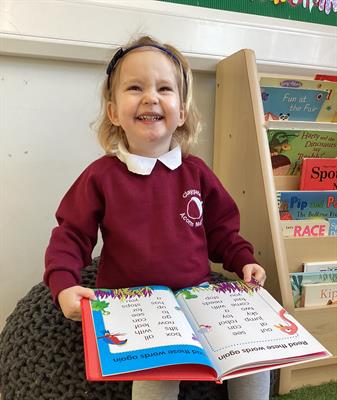 Girl_with_book.jpg